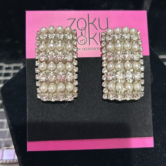 Stunning Pearl & Crystal Large Rectangular Earrings-Boutique - Picture 9 of 9